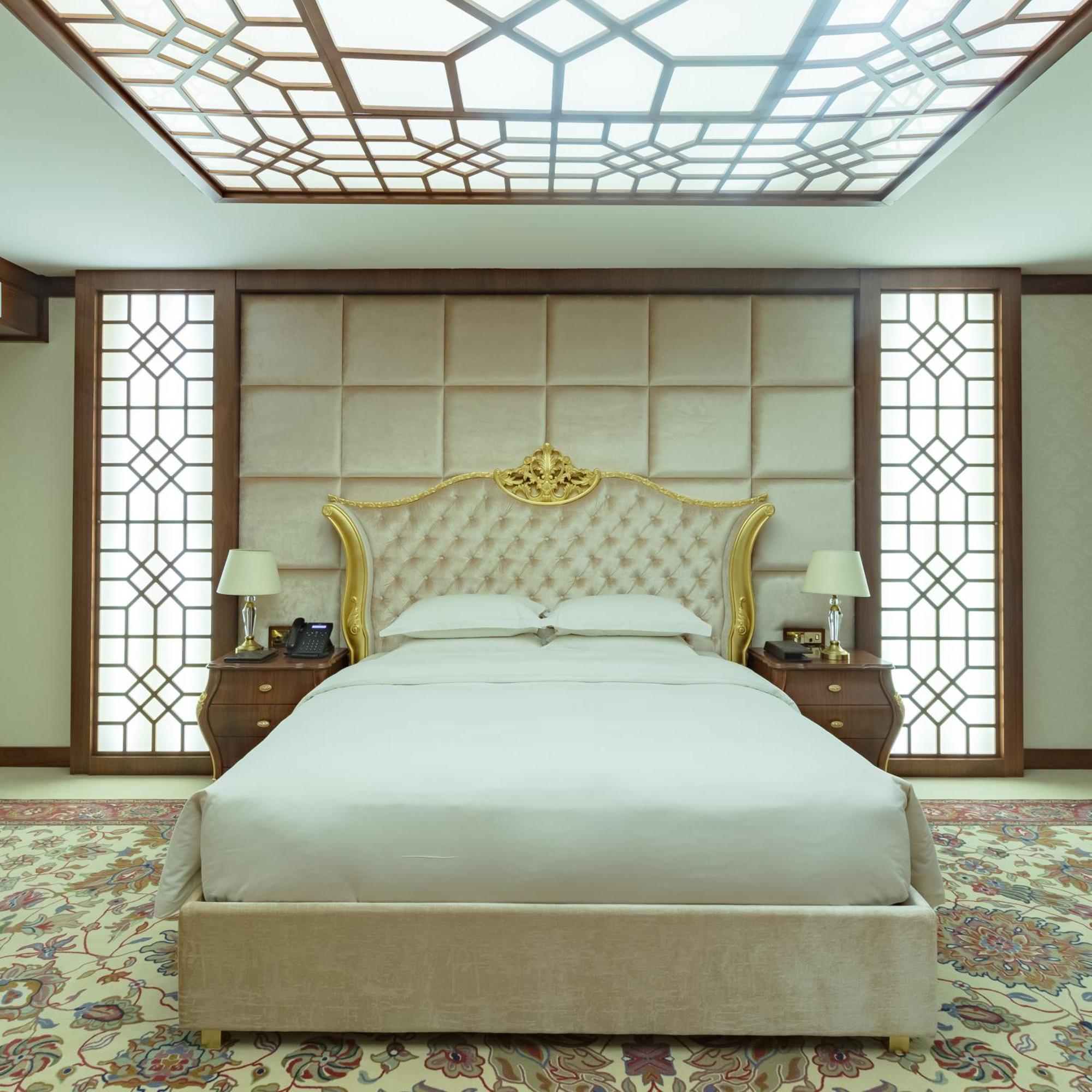 Cristal Erbil Hotel Εξωτερικό φωτογραφία A bedroom